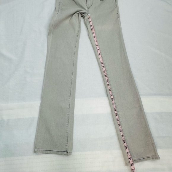 Blank NYC Size 25 x 32.5 Gray Straight Leg  Stretch Jeans - Picture 10 of 10